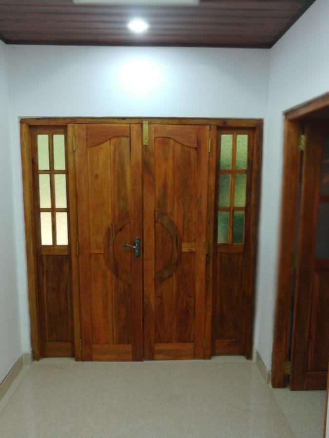 Milan Home Stay Ella Luaran gambar