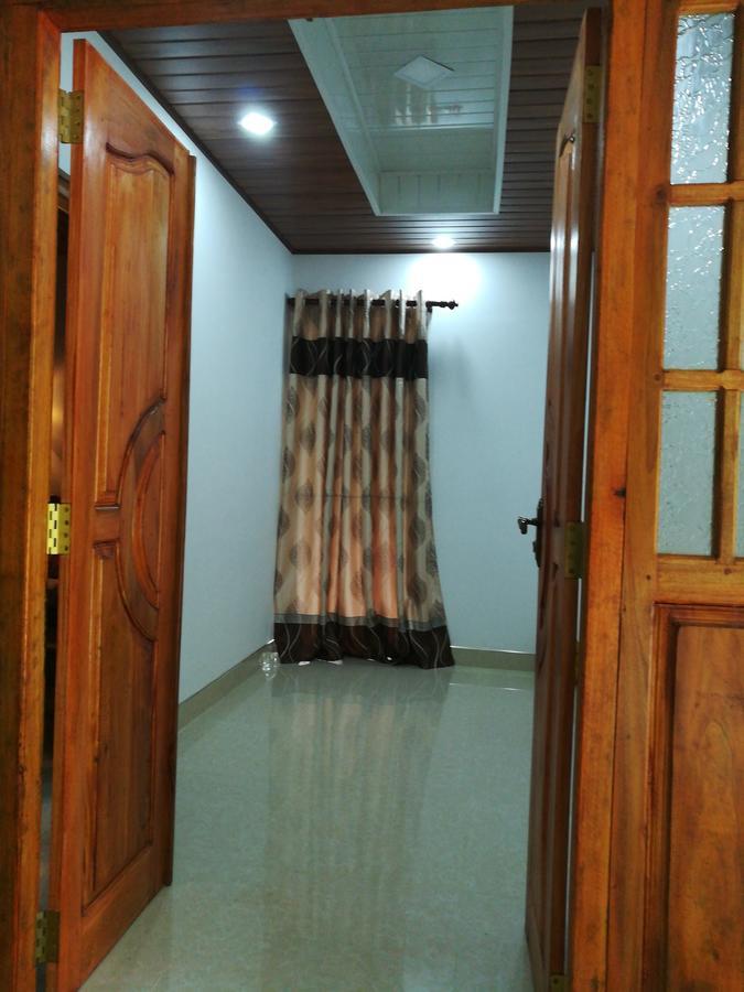 Milan Home Stay Ella Luaran gambar